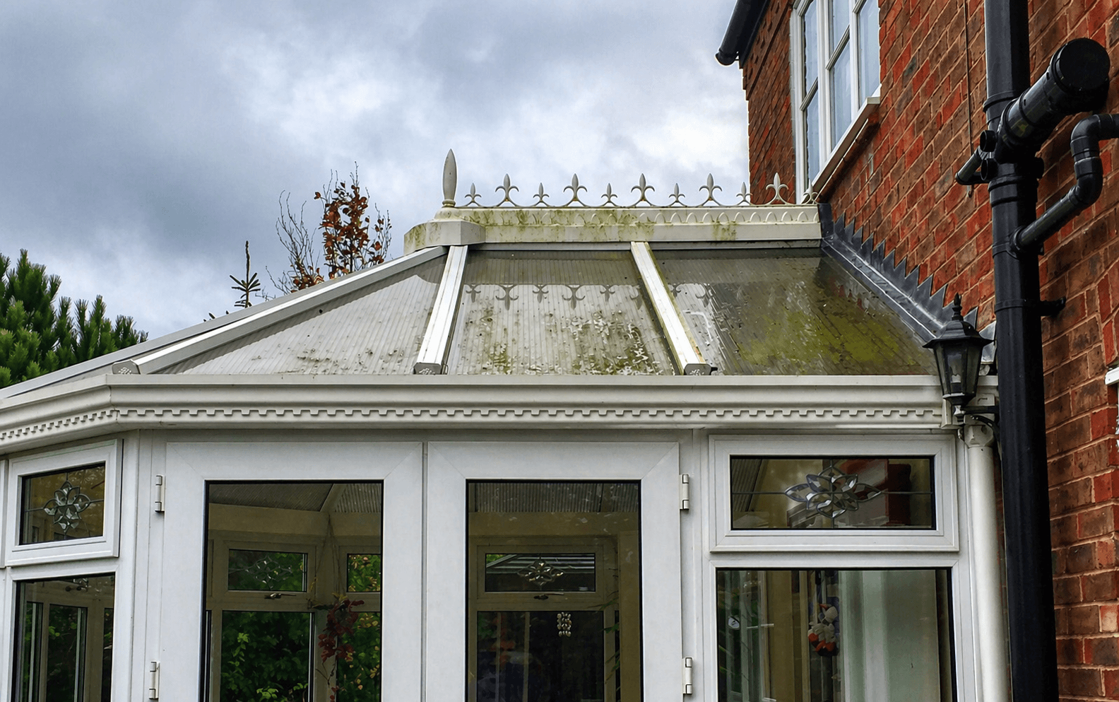 AG Window Cleaning Shrewsbury Conservatory Roof Before